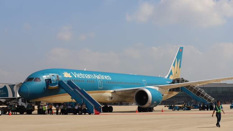 Long Thành đón chuyến bay ngày khai trương