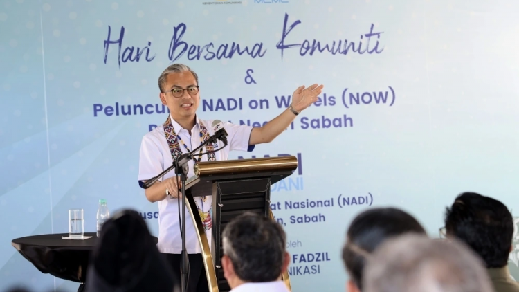 Làn sóng siết mạng xã hội với trẻ em: Cách tiếp cận của Malaysia