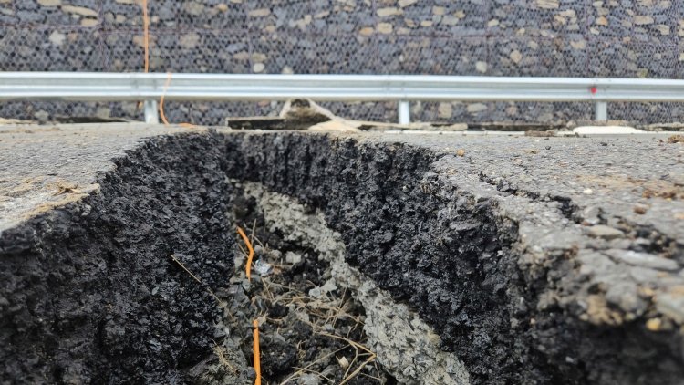 Sạt trượt nghiêm trọng đoạn cao tốc Bắc – Nam qua Đắk Lắk, lùi kế hoạch thông xe