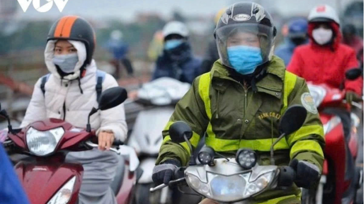 Thời tiết ngày 26/12/2025: Bắc Bộ rét đậm, vùng núi rét hại, Trung Bộ mưa lớn