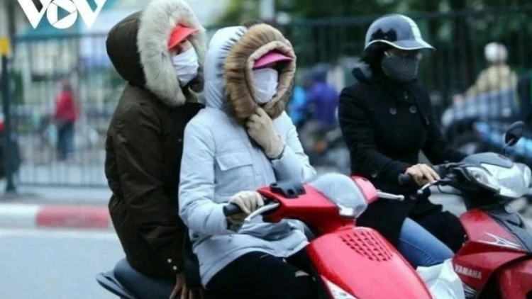 Thời tiết ngày 6/12/2025: Miền Bắc rét sâu, Trung Bộ mưa dông rải rác