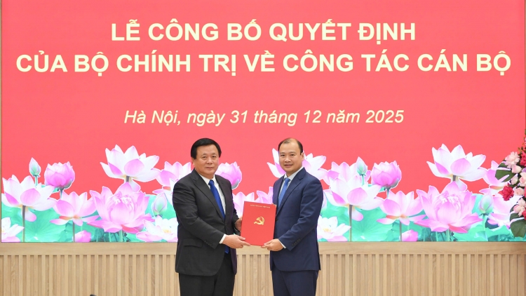 Ông Lê Hải Bình giữ chức Phó Giám đốc Học viện Chính trị quốc gia Hồ Chí Minh