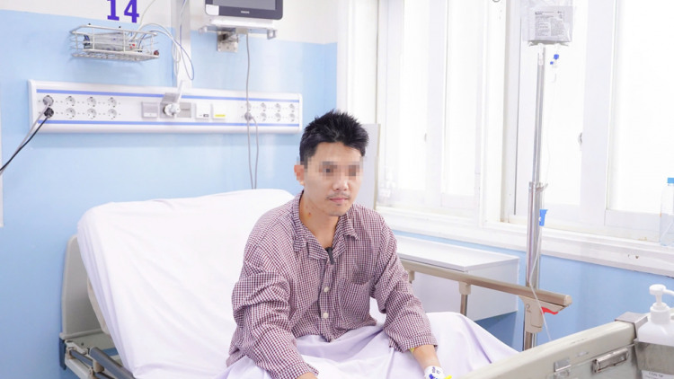 Kịp thời cứu sống người đàn ông ngừng tim khi đang chơi cầu lông