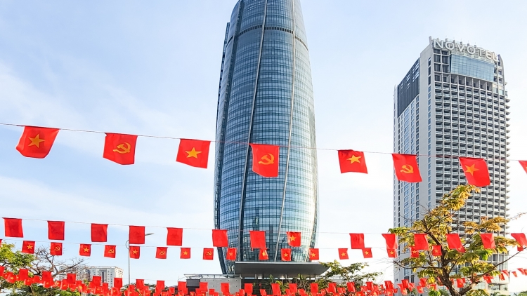 40 năm đổi mới, vị thế đất nước ngày càng được nâng cao