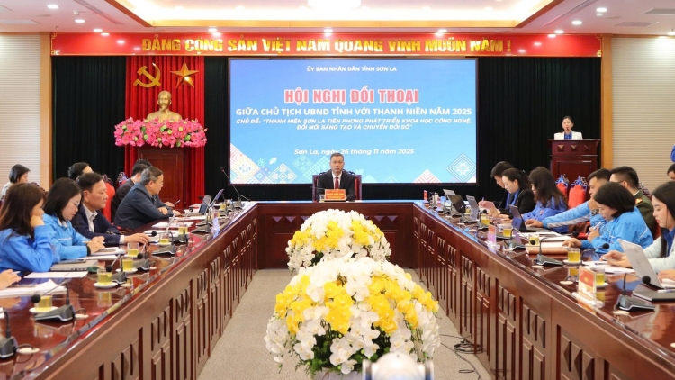 Đồng hành cùng đổi mới sáng tạo và chuyển đổi số để giảm nghèo 