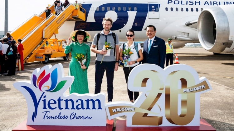 Thời sự 18h 7/1/2026: Dư luận quốc tế đánh giá cao đà phục hồi và bứt phá ngoạn mục của du lịch Việt Nam