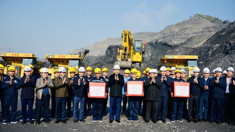 Thời sự 12h 27/1/2026: Tổng Bí thư Tô Lâm thăm, chúc tết công nhân Ngành than tại Quảng Ninh