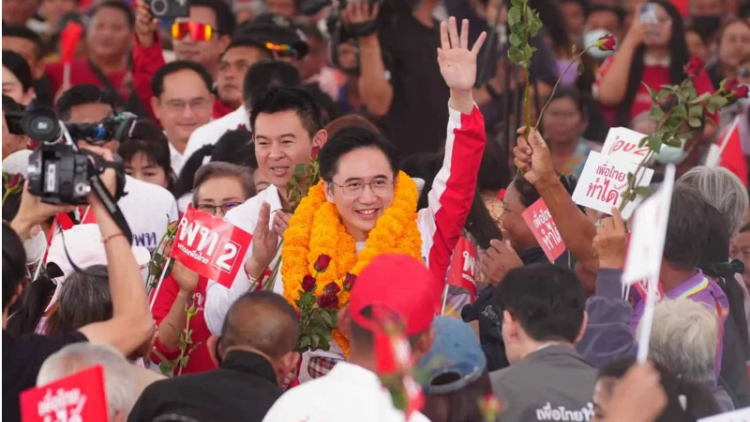 Tổng tuyển cử Thái Lan: Cuộc đua sít sao giữa ba đảng dẫn đầu