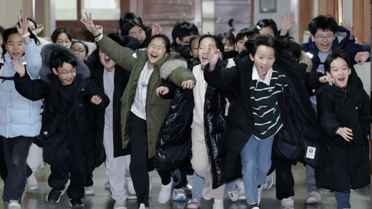 Hàn Quốc hiện thực hoá “xã hội nền tảng vì trẻ em” với Chính sách quốc gia 2025-2029