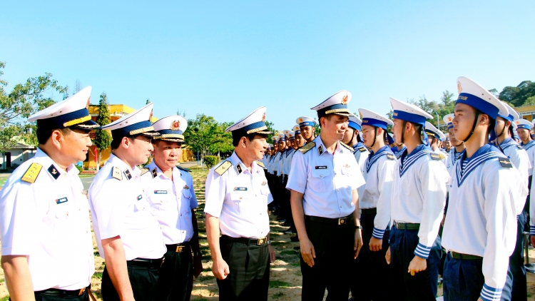 Quân chủng Hải quân: Vững vàng trận địa tư tưởng nơi đầu sóng