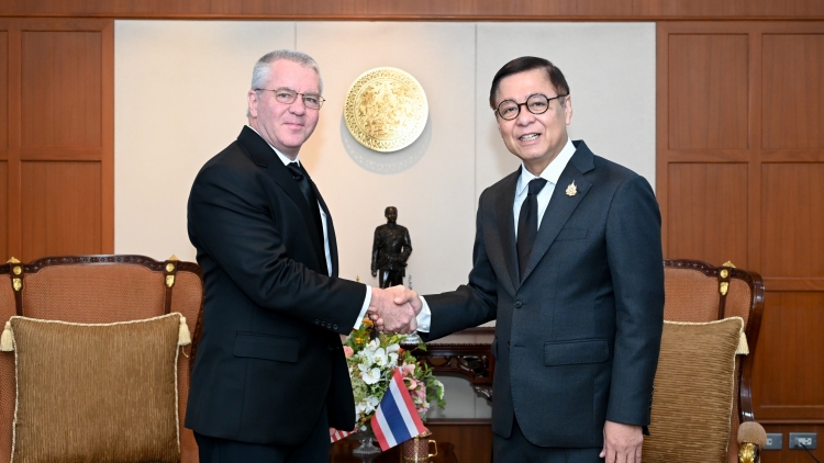 Mỹ công bố loạt gói hỗ trợ gần 100 triệu USD cho Thái Lan