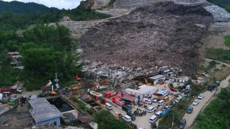 Sạt lở bãi rác ở Philippines: Tích cực tìm kiếm 38 người mất tích