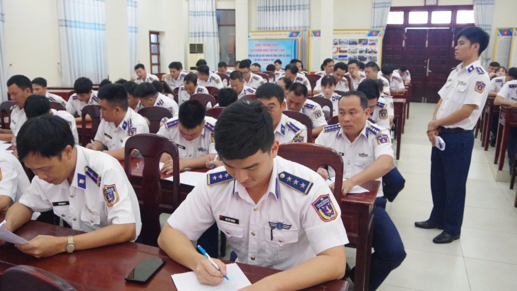 Vùng Cảnh sát biển 3 kiểm tra nhận thức đối với cán bộ, chiến sĩ