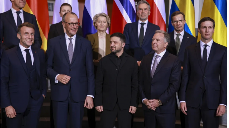 Ukraine tăng tốc ngoại giao, tìm kiếm bảo đảm an ninh và hỗ trợ kinh tế hậu xung đột