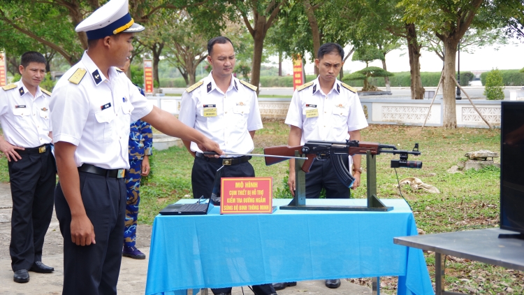 Vùng 2 Hải quân: Hội thi mô hình học cụ phục vụ công tác huấn luyện năm 2026