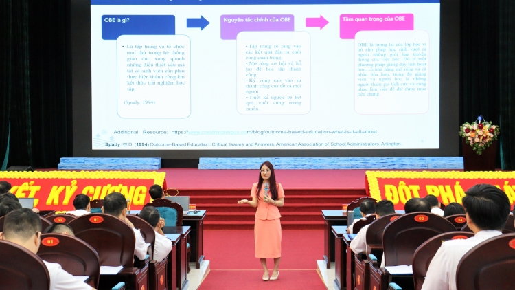 Nâng cao chất lượng giáo dục – đào tạo qua lớp tập huấn chuẩn đầu ra tại Học viện Hải quân