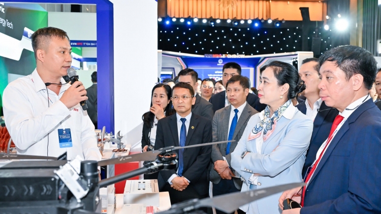 Đẩy mạnh chuyển đổi số trong quản lý vận hành lưới điện phân phối