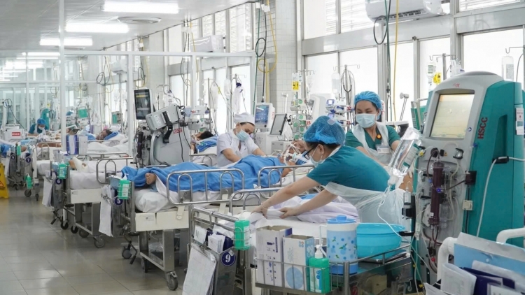 Thăm khám, cấp cứu hơn 567.000 lượt người bệnh trong dịp Tết