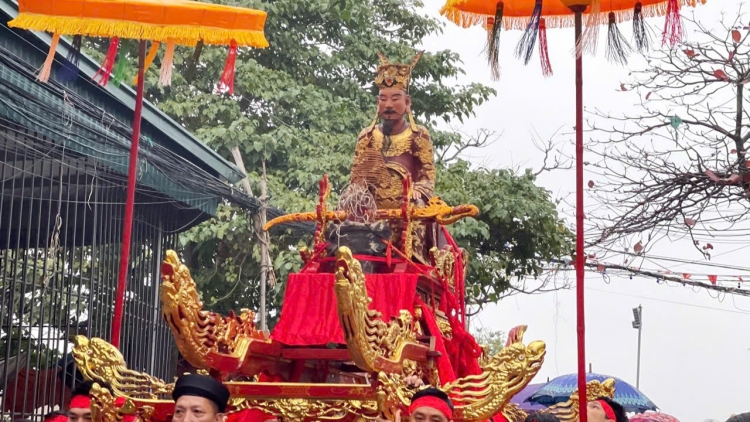 Quảng Ninh: Rộn ràng Lễ rước đình làng Lưu Khê