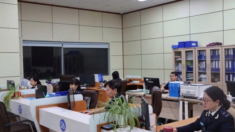 Chi cục Hải quan khu vực 8 đẩy mạnh cải cách hành chính