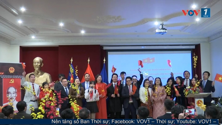 Kỷ niệm 96 năm ngày thành lập Đảng: Trang sử mới rạng ngời của dân tộc Việt Nam   