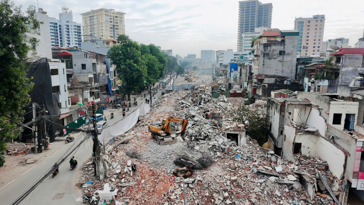 Những con đường của ý Đảng, hợp lòng dân