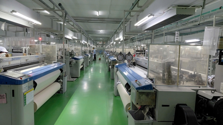 Những nhịp máy cuối năm