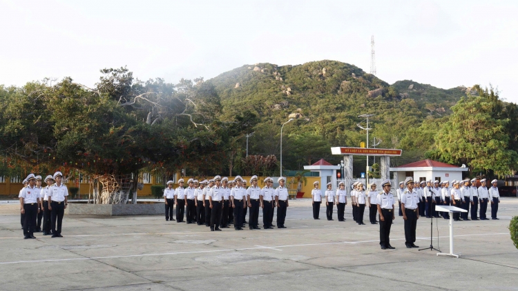 Tết của trách nhiệm, bản lĩnh và niềm tin ở Trung đoàn Tàu ngầm 196 Hải quân