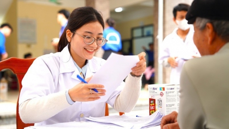 Theo dòng thời sự chiều 26/2/2026