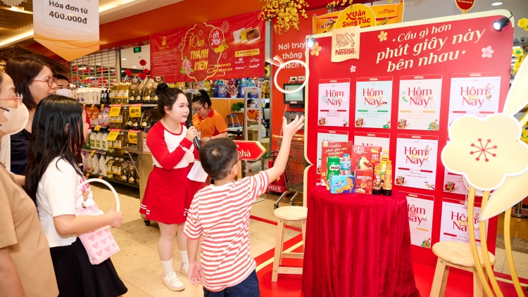 Khi Tết là những khoảnh khắc sum vầy bên nhau