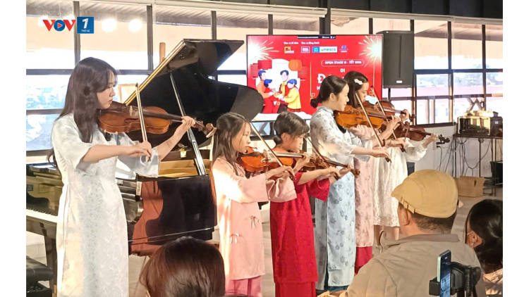 Ra mắt dự án âm nhạc cộng đồng Phố bên đồi tại Đà Lạt