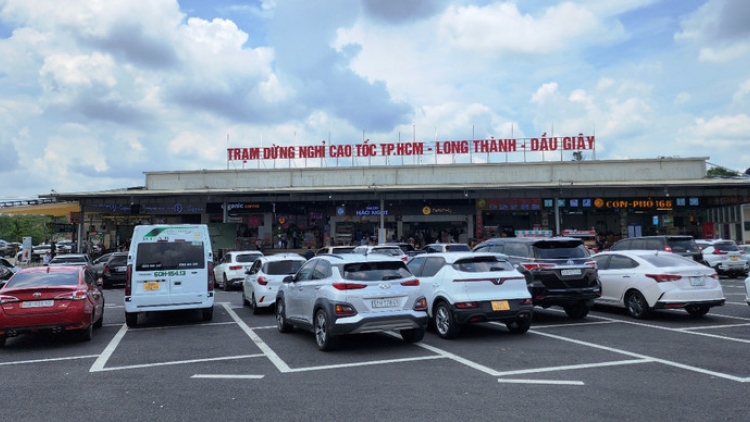 Bộ Công Thương đề nghị Đồng Nai bảo đảm cung ứng xăng dầu trên cao tốc TP.HCM- Long Thành- Dầu Giây