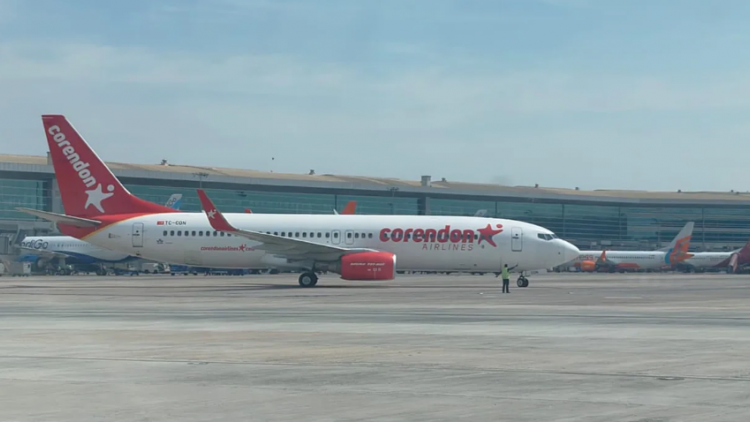 Ấn Độ: Máy bay chở khoảng 170 người hạ cánh khẩn cấp do lỗi động cơ