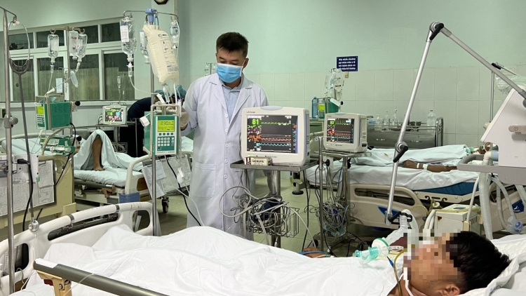 WHO hỗ trợ khẩn thuốc 8.000 USD/lọ cứu 3 ca ngộ độc cá ủ chua ở Đà Nẵng