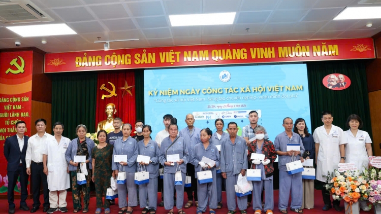 Nghề công tác xã hội: Lan tỏa giá trị nhân văn trong chăm sóc sức khỏe