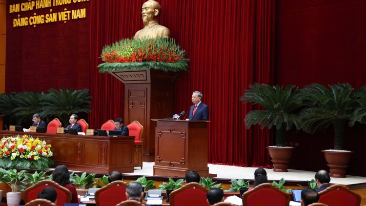 Khai mạc Hội nghị lần thứ hai Ban chấp hành Trung ương Đảng khoá XIV