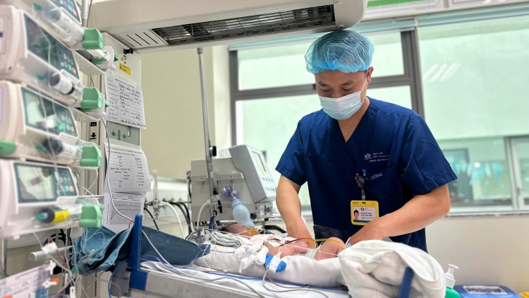 Nâng niu từng nhịp đập: Bước tiến điều trị tim bẩm sinh  tại Bệnh viện Nhi Trung ương