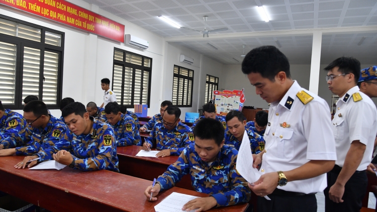 Tăng cường kiểm tra, nâng cao hiệu quả công tác đảng, công tác chính trị tại Lữ đoàn 171