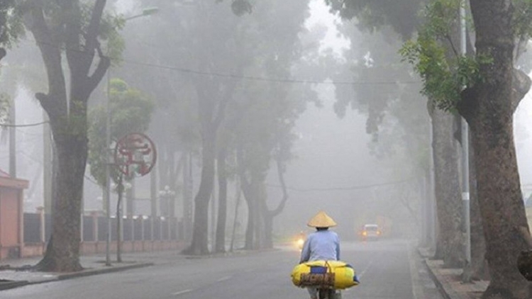 Thời tiết ngày 16/3/2026: Miền Bắc duy trì nồm ẩm, miền Đông Nam Bộ sắp đón nắng nóng diện rộng