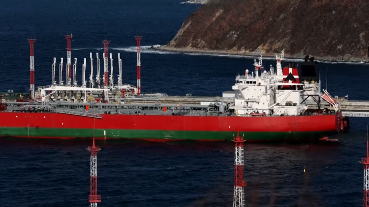 Mỹ phát tín hiệu nới lỏng hạn chế năng lượng đối với Cuba