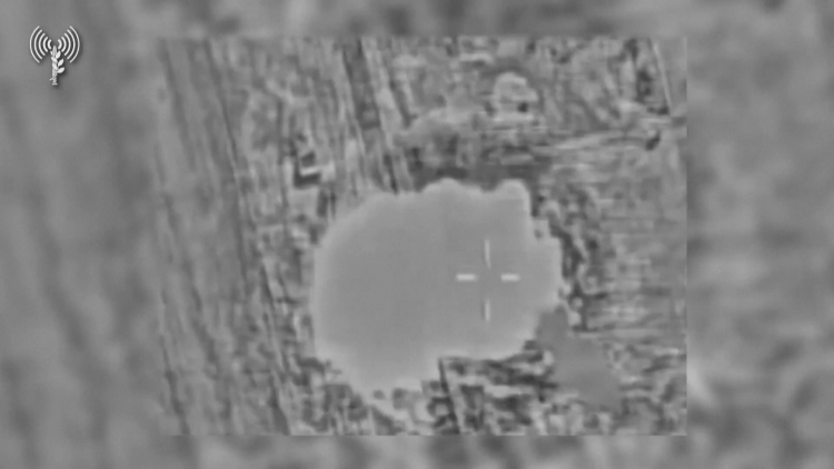 Iran bước vào ngày chiến sự khốc liệt nhất