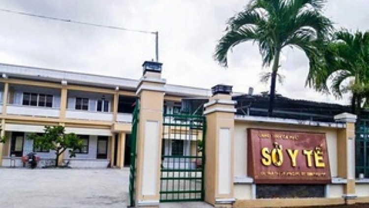 Cà Mau: Y tế cơ sở đang gặp khó từ nhân lực đến nguồn lực