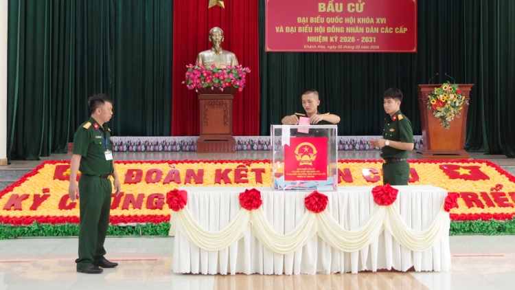 Lữ đoàn Đặc công Nước 5 hoàn thành bầu cử sớm