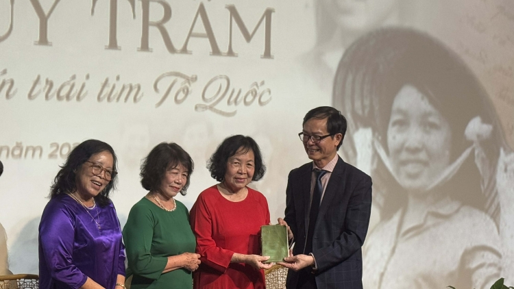  Liệt sỹ, bác sỹ Đặng Thùy Trâm – Từ tình yêu gia đình tới trái tim Tổ quốc