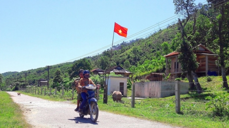 Những trưởng bản dân quý, dân thương nơi biên cương Tổ quốc