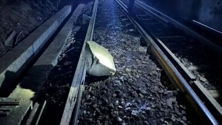 Thời sự 21h30 14/3/2026: Thông tuyến đường sắt Bắc – Nam qua đèo Hải Vân