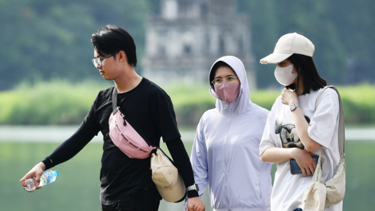 Dự báo thời tiết 26/3: Bắc Bộ chuyển nắng nóng, nhiệt độ cao nhất từ 26 - 29 độ