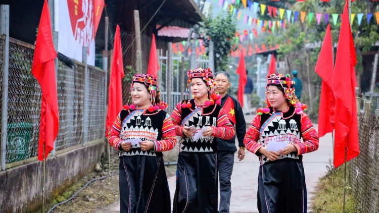 Ngày hội ở Bản Tả Kố Khừ – xã Sín Thầu