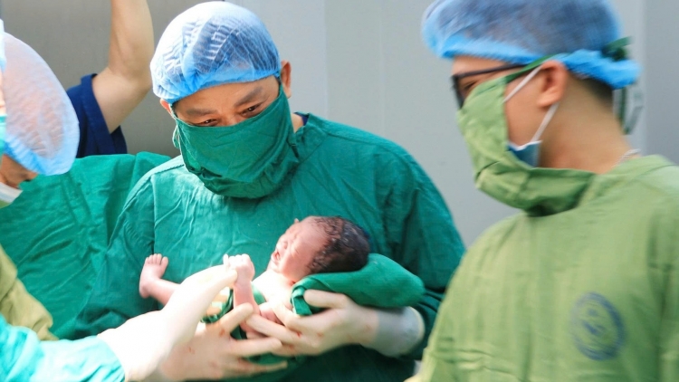 Theo dòng thời sự chiều 22/3/2026