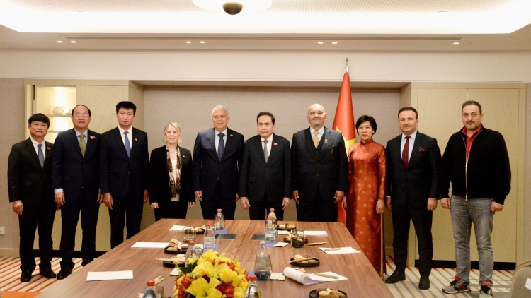 Thời sự 6h 18/4/2026: Chủ tịch Quốc hội Trần Thanh Mẫn tiếp Lãnh sự danh dự Việt Nam